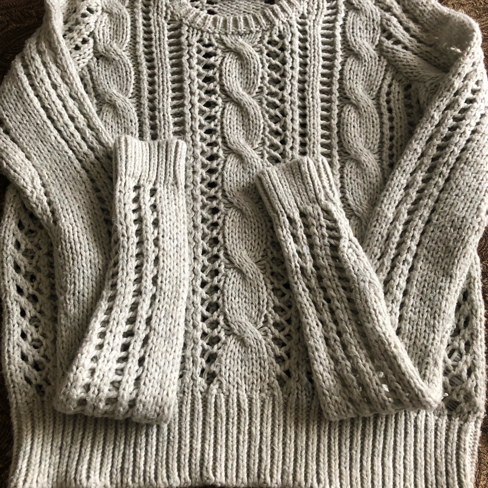 Abercrombie & Fitch sweater. Size XS